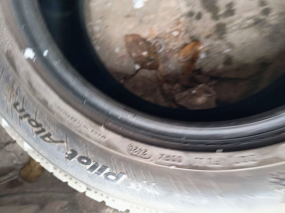 Michelin pilot Alpine 235/55r17
