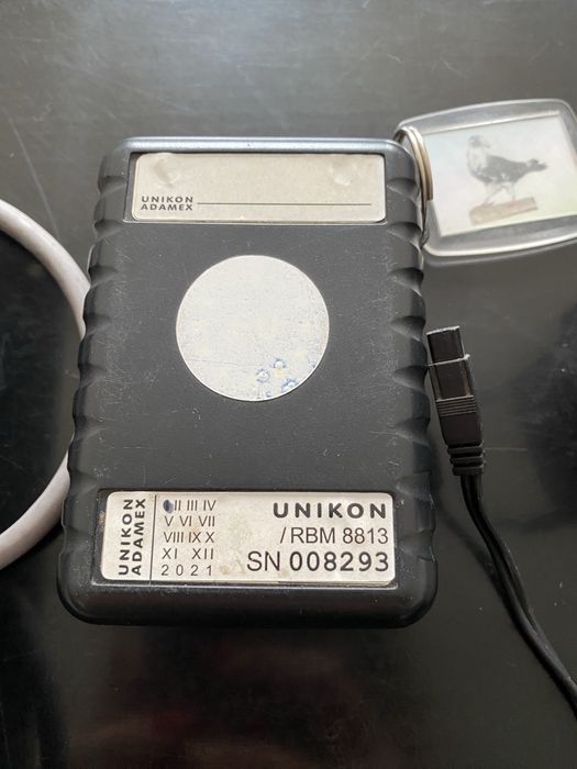 Zegar UNIKON + moduł + zasilacz + 3 anteny i okablowanie + golebie