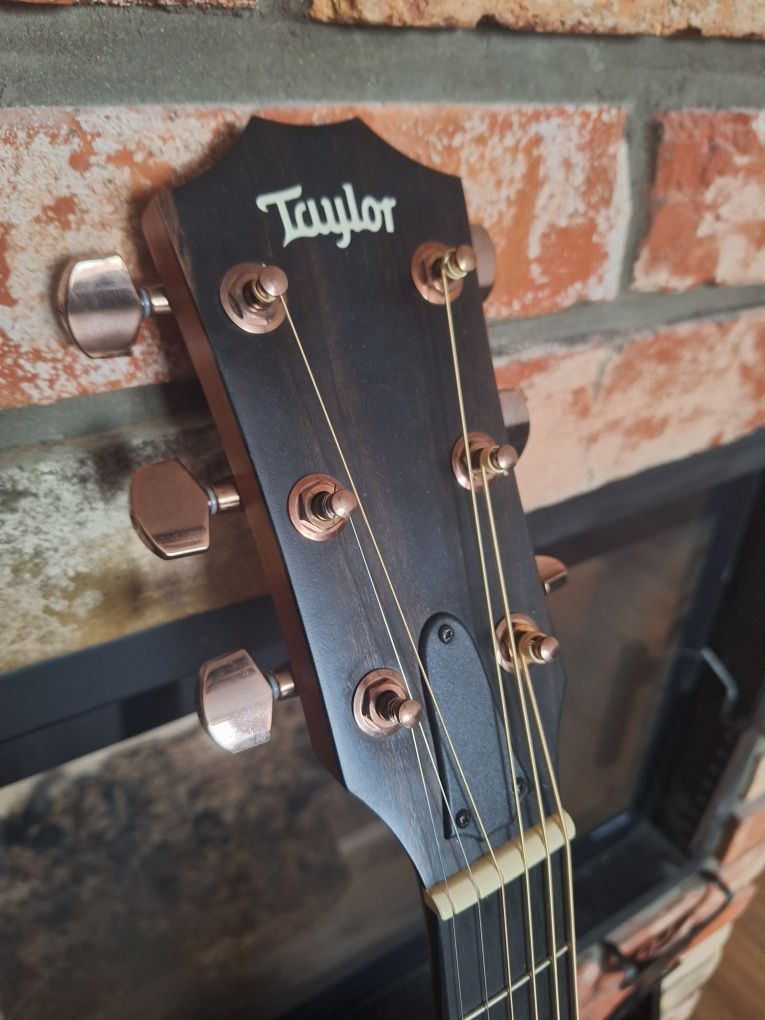 Gitara leworęczna Taylor 214ce  wersja deluxe