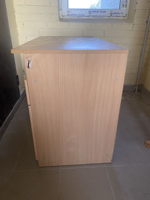 Стіл  письмовий 100х76х56