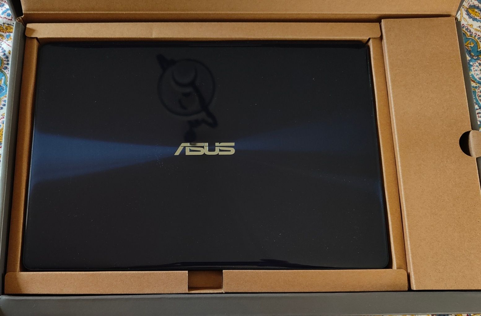 Asus Zenbook UX331 i5 8gb SSD256gb  nVidia MX150