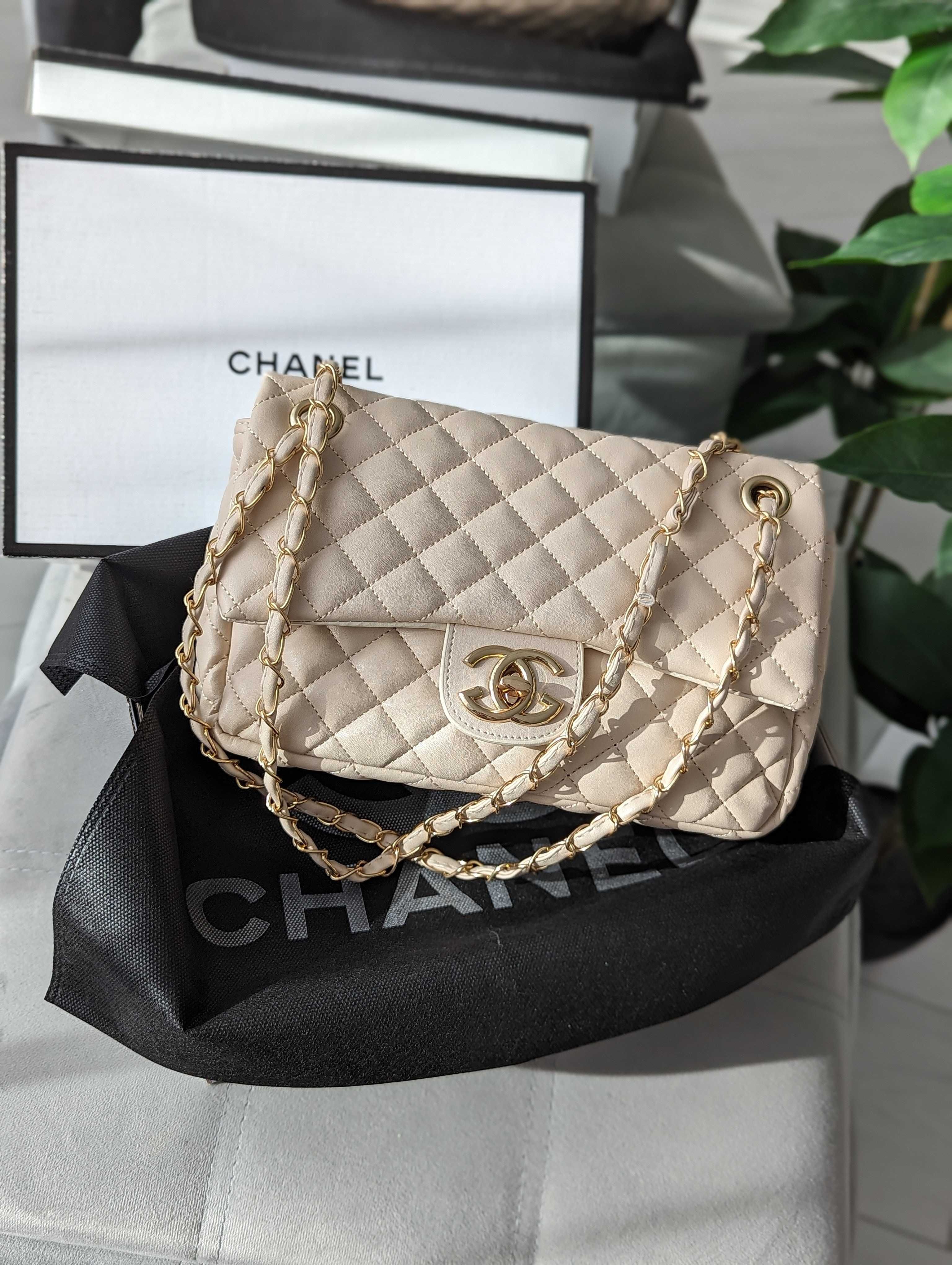 Сумка женская клатч Chanel средняя черная, молочная Шанель