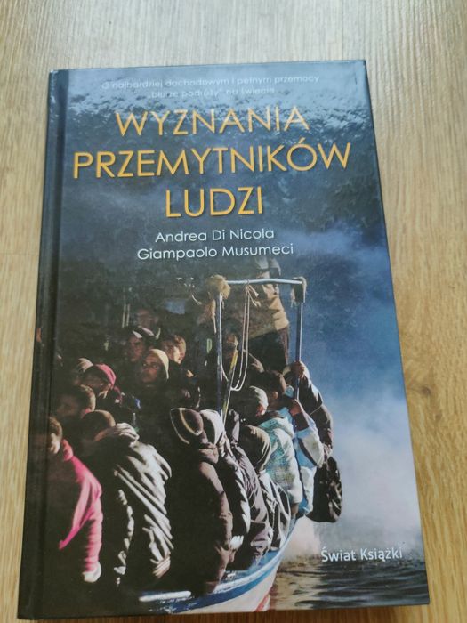 Wyznania przemytników ludzi ( UCHODźCY )