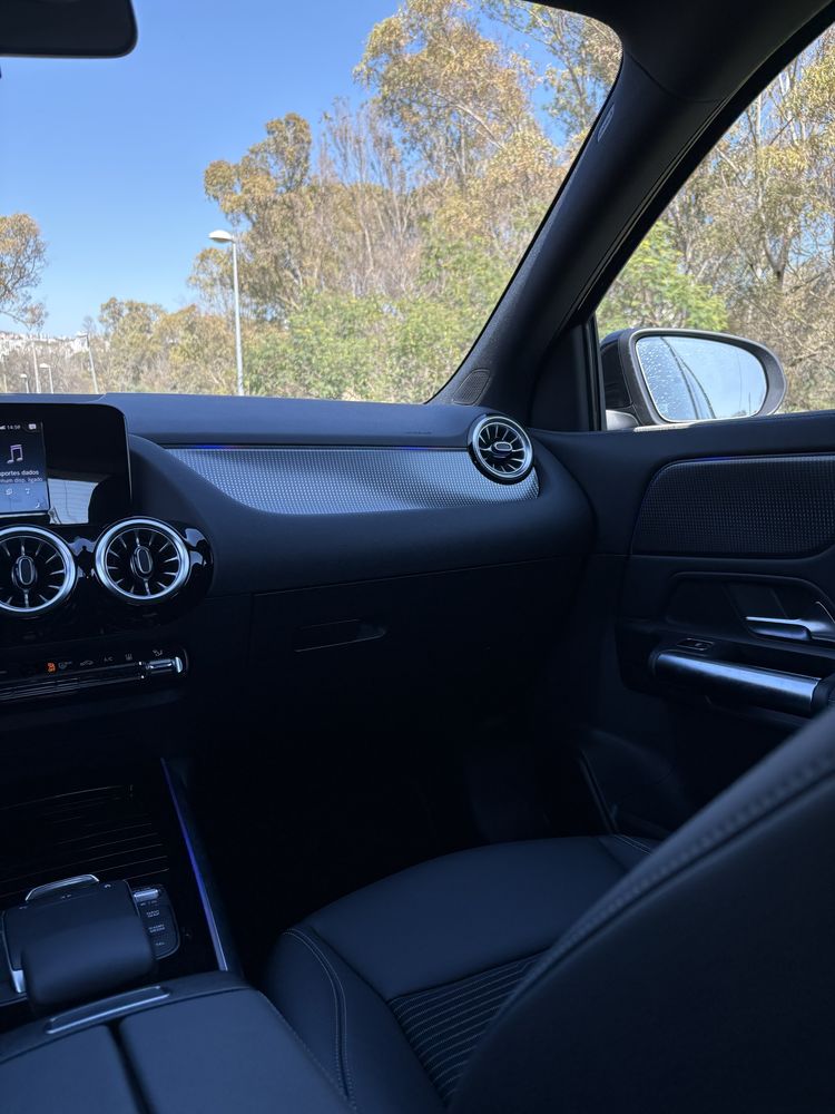 Mercedes EQA 250