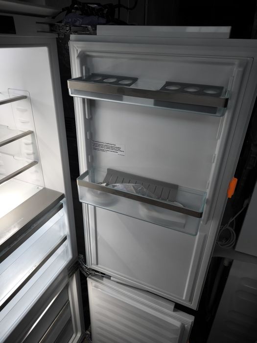 Chłodziarko-zamrażarka Miele KFN 7795d do zabudowy A+++