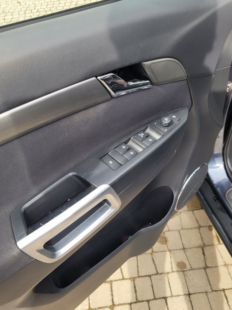 Opel antara 2.0 D