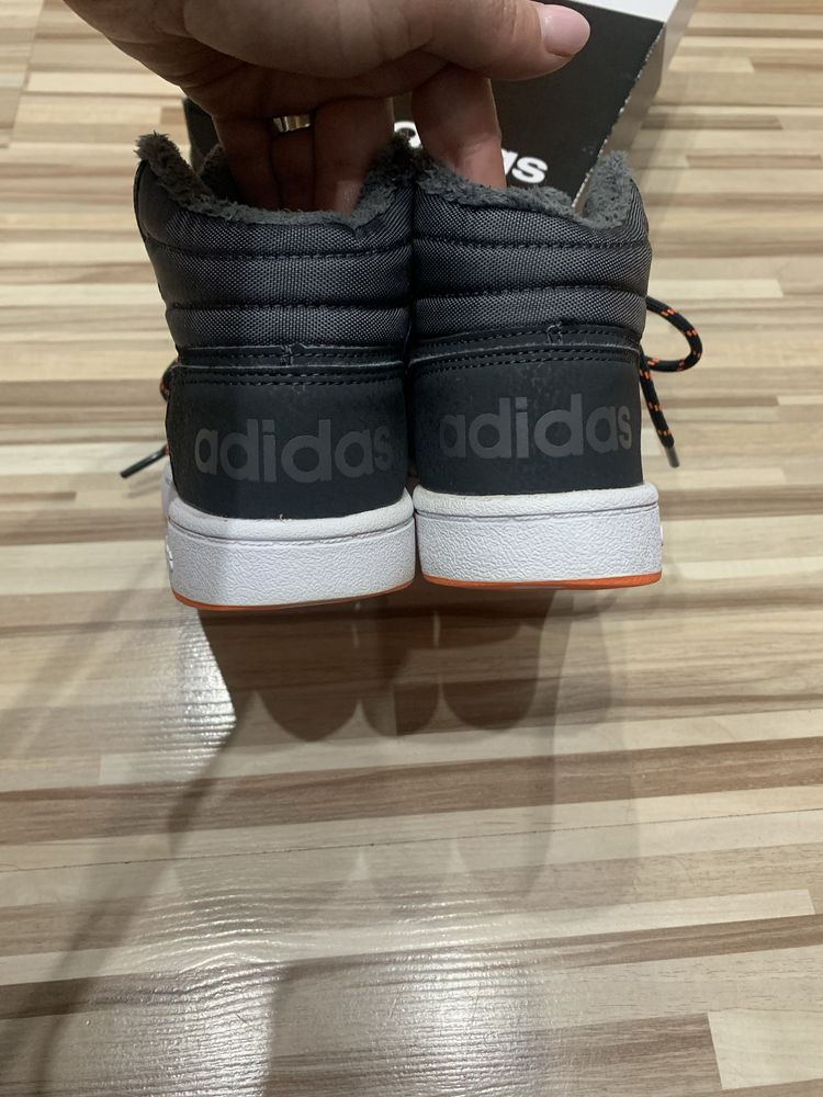 Buty adidas hoops mid 2.0 r.29