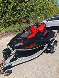 Skuter wodny Sea Doo Spark Trixx 2Up 2022 18mth!C&Go