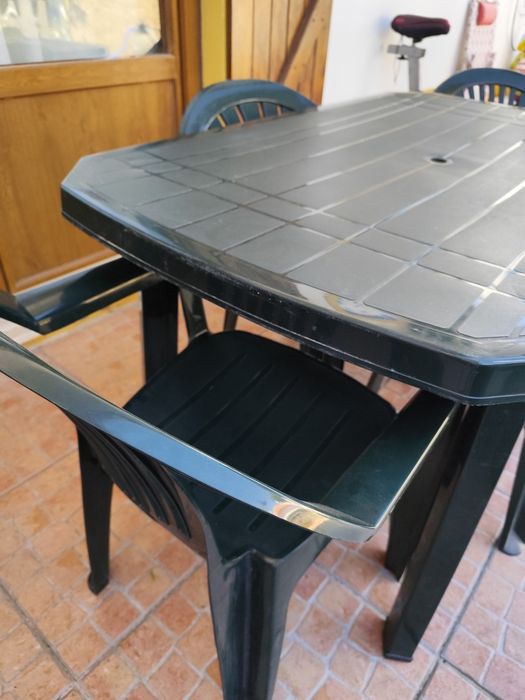 Vendo conjunto de jardim usado