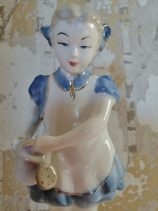 Figurka porcelanowa ZSRR Lomonosow Artel Vintage