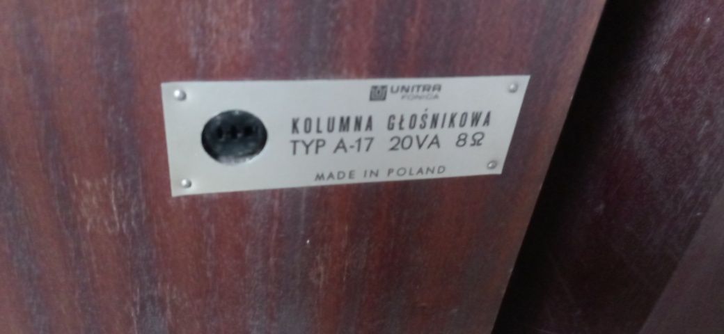 Dwie Kolumny głośnikowe Unitra typ A 17