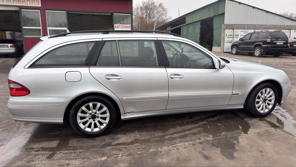 Mercedes-Benz e280 s211