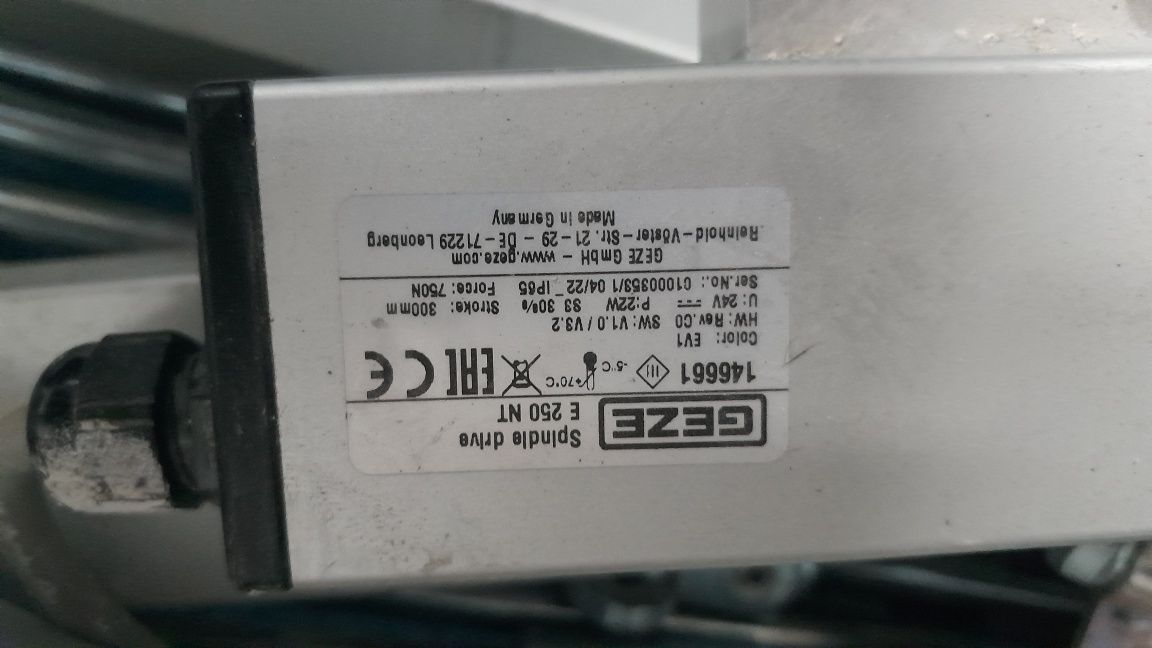 Geze silownik wrzecionowy E250 NT