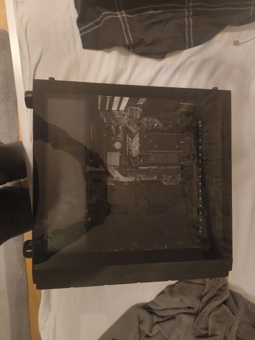 Cpu + chłodzenie + płyta główna + obudowa