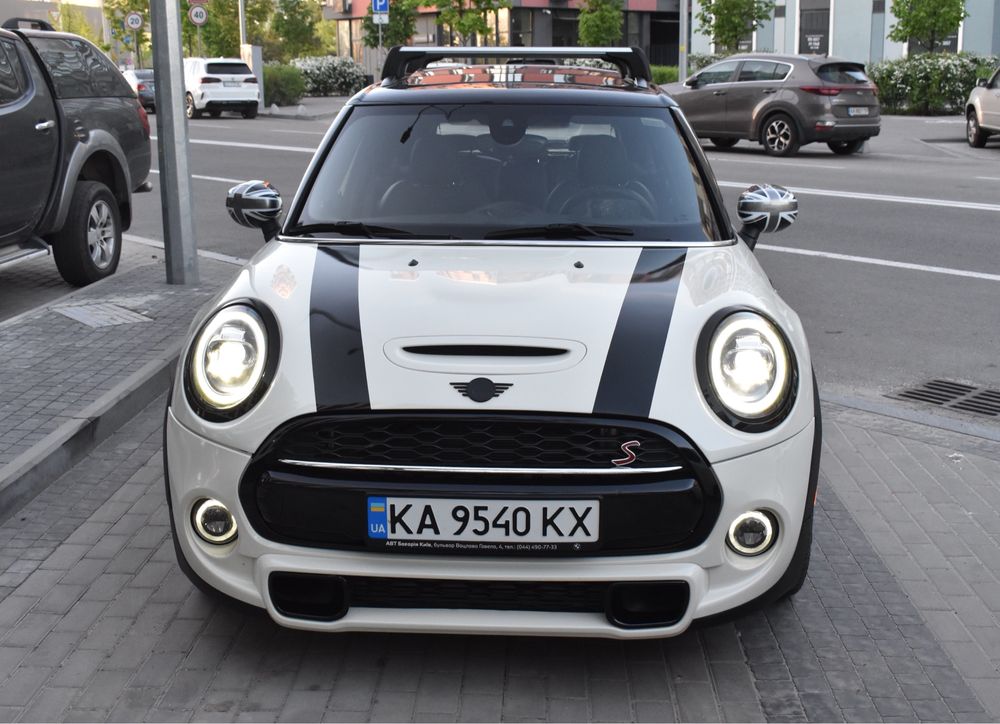 MINI hatch f56 2020