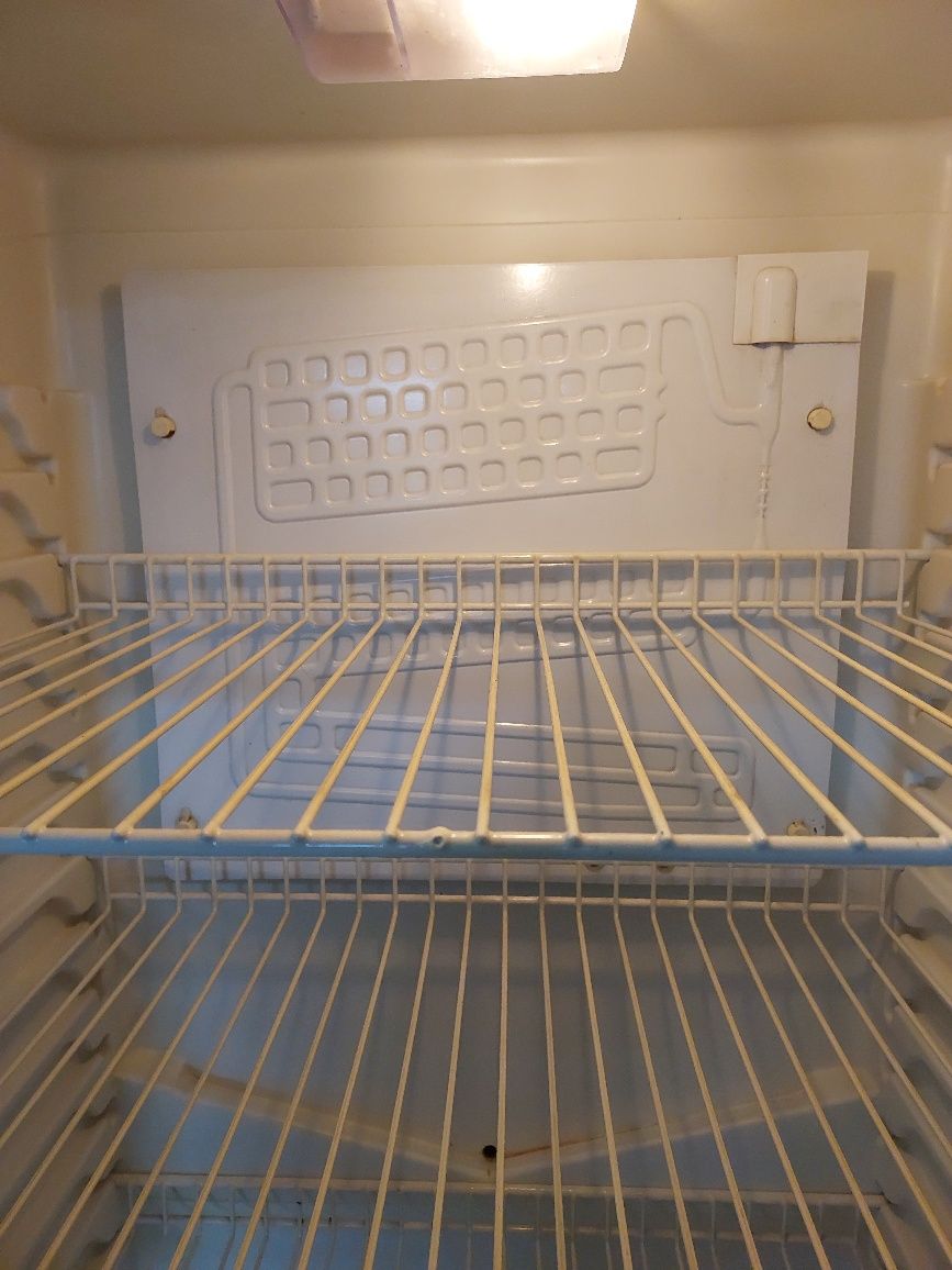 Холодильник  Бош  185 см. Германия.
