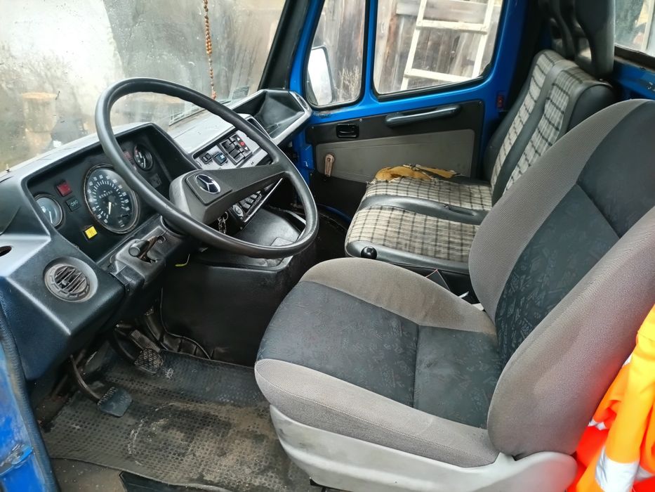 Эвакуатор Мерседес 307D обмен