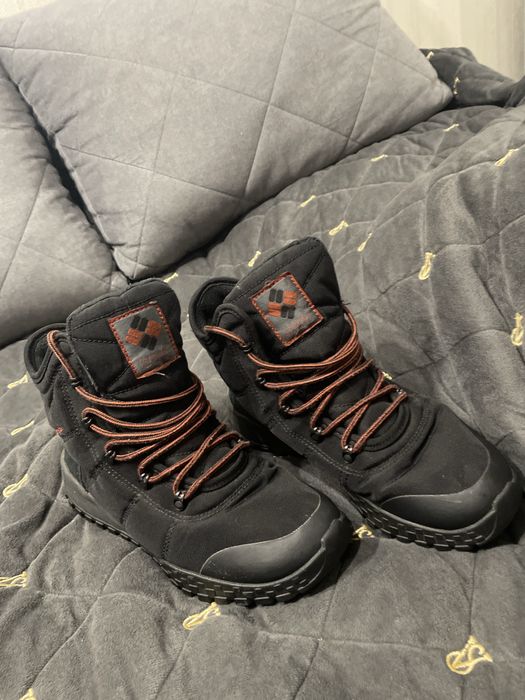 Зимові ботинки Columbia 42 розмір