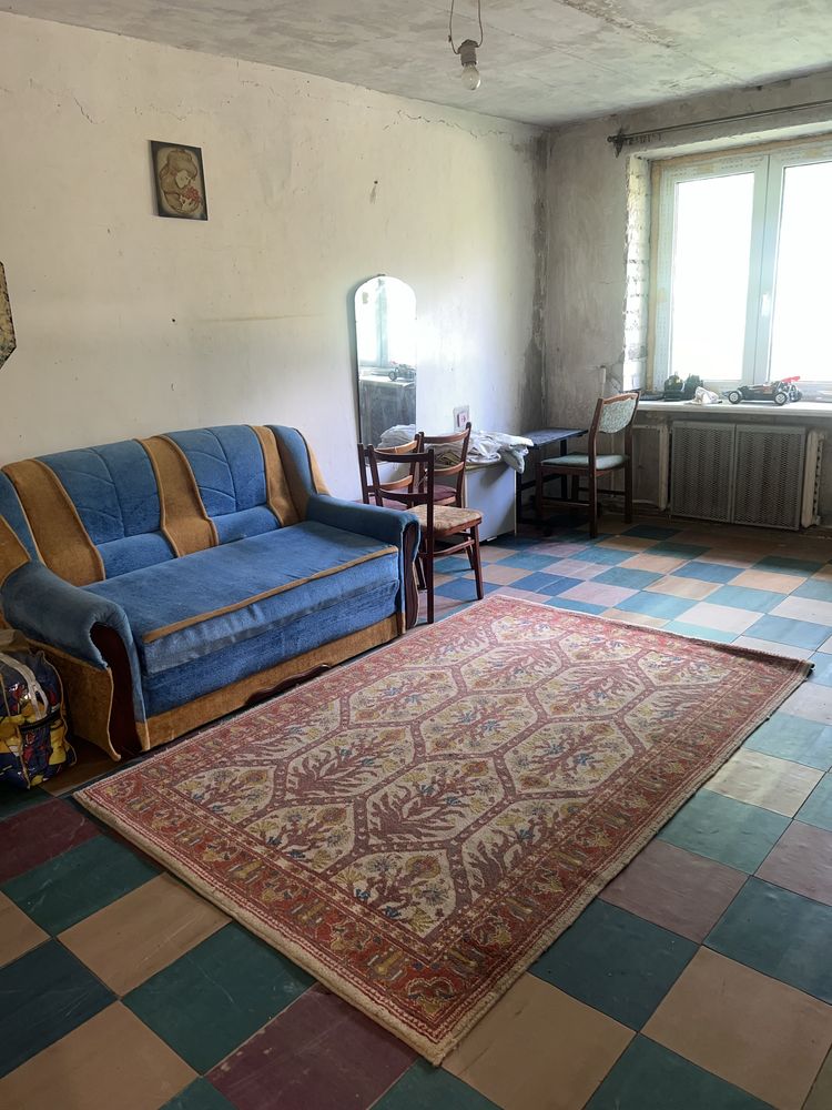 Продам 3 комн. квартиру в центре Партизанского, отличная инвестиция.