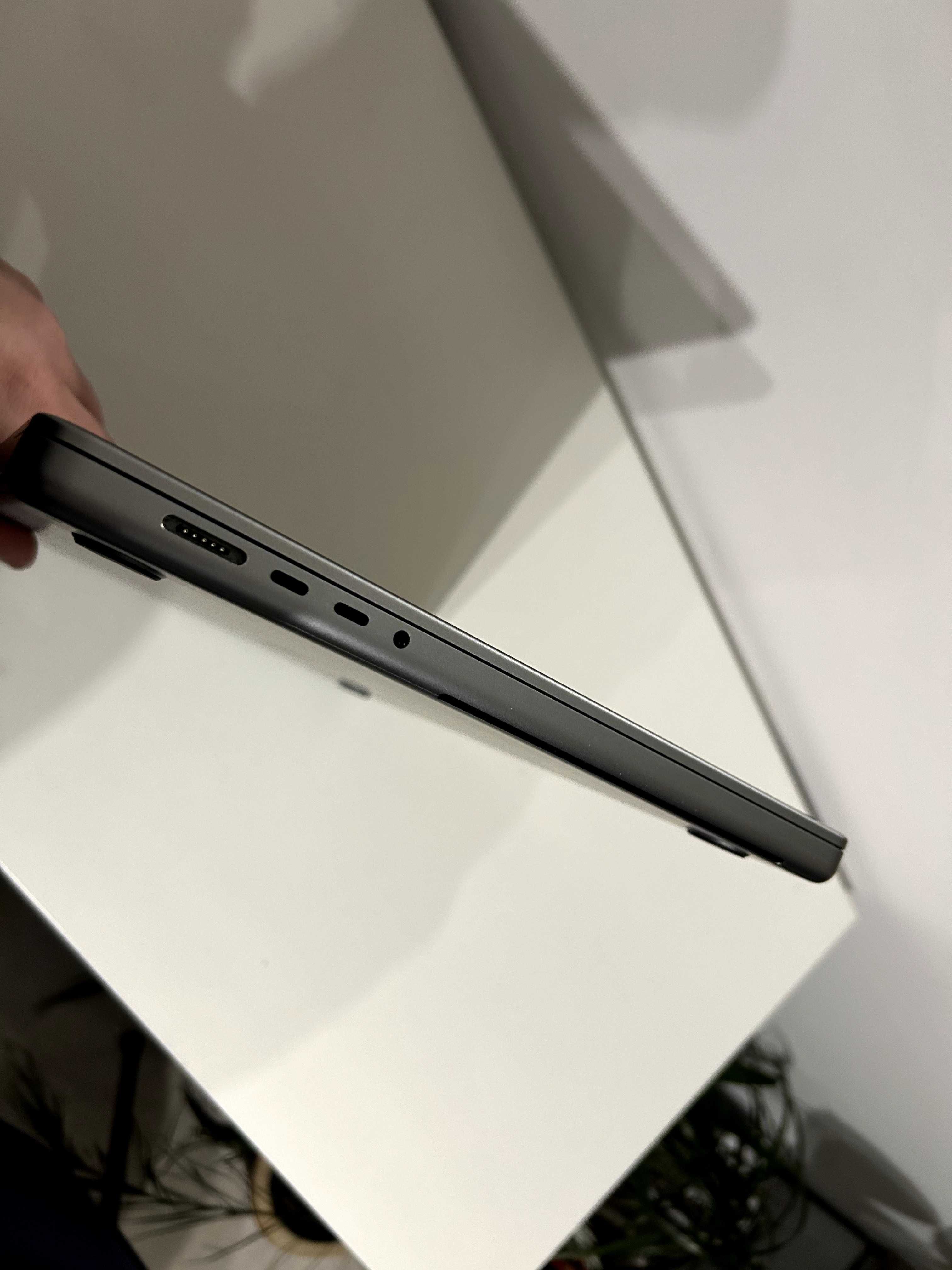 MacBook M2 Pro 2023 16" 512GB 16GB Space Grey / IDEALNY + GRATISY
