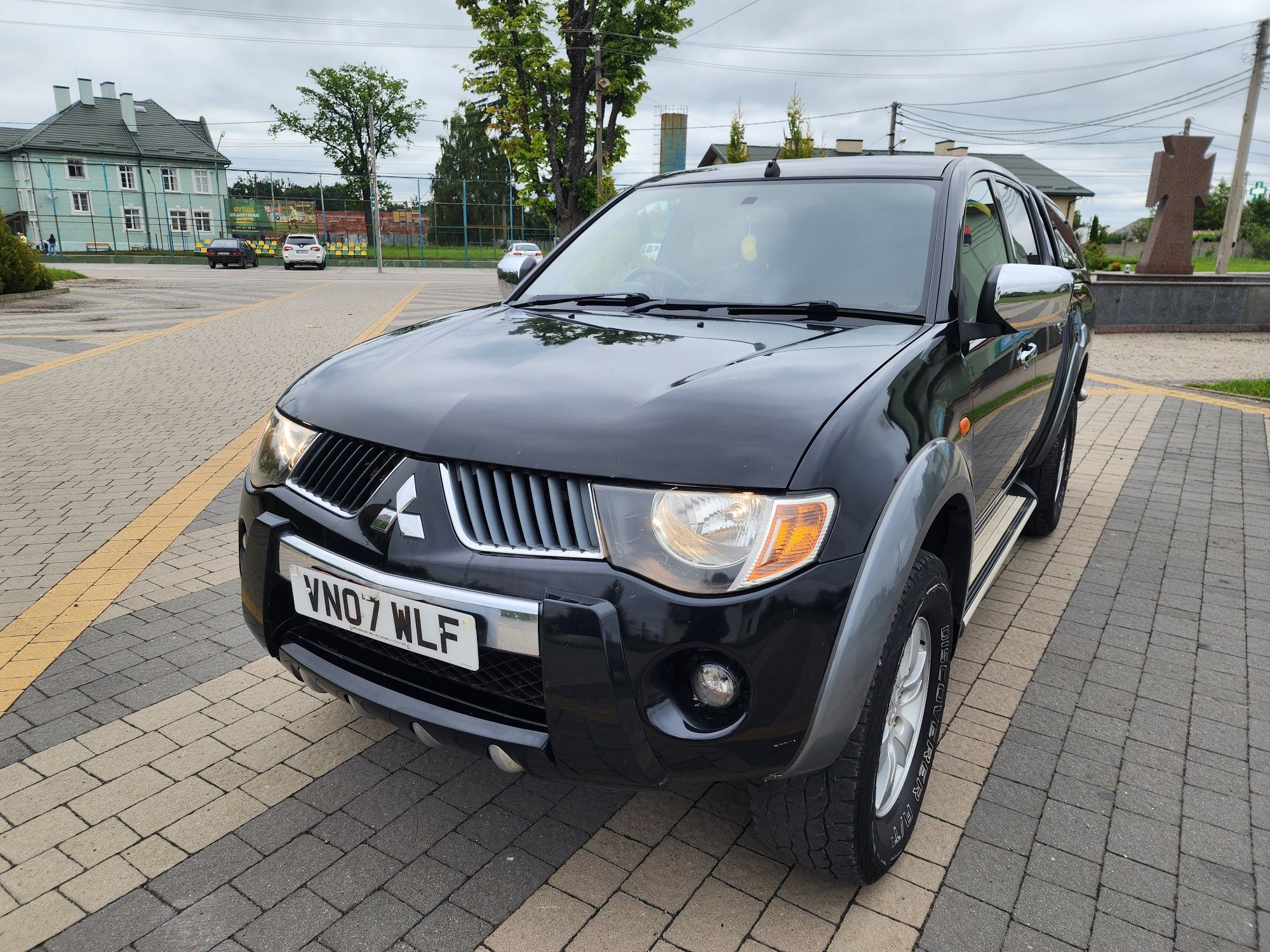 Mitsubishi L200 2009 рік ІДЕАЛ!