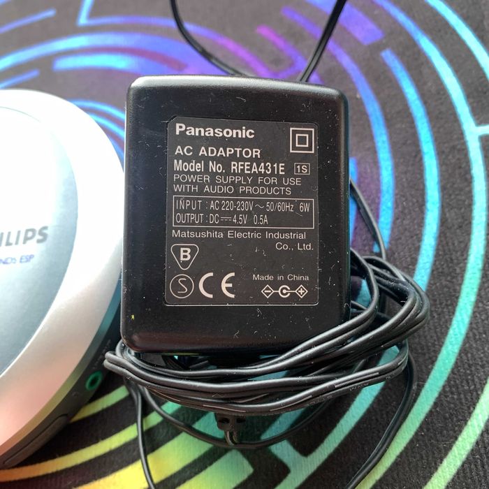 Портативний CD програвач Philips AX2400 та інші плеєри