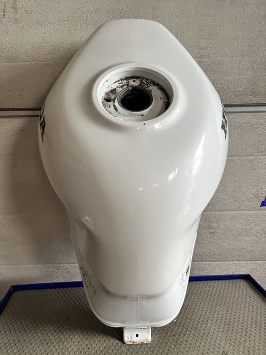 Zbiornik paliwa bak honda VFR 750 F RC 36