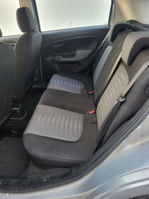 Fiat Grand Punto 1.2 Dynamic 28mil km