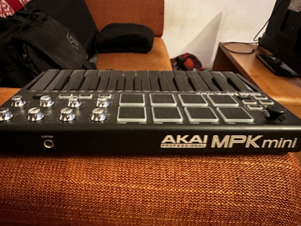 Midi akai super stan