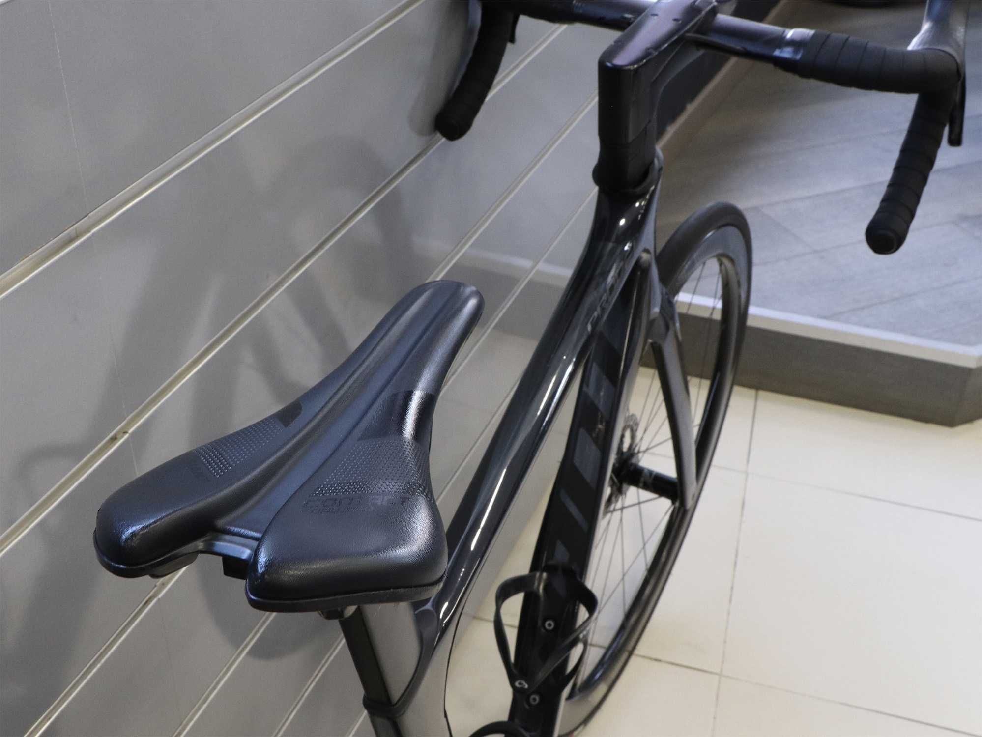 Bicicleta GIANT Propel Advanced 1 Disc (54)