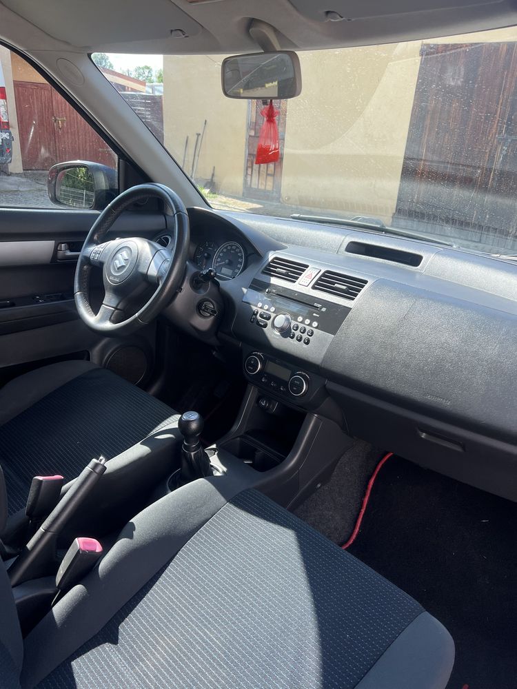 Suzuki Swift 1.3 DDiS Keyless Prywatnie