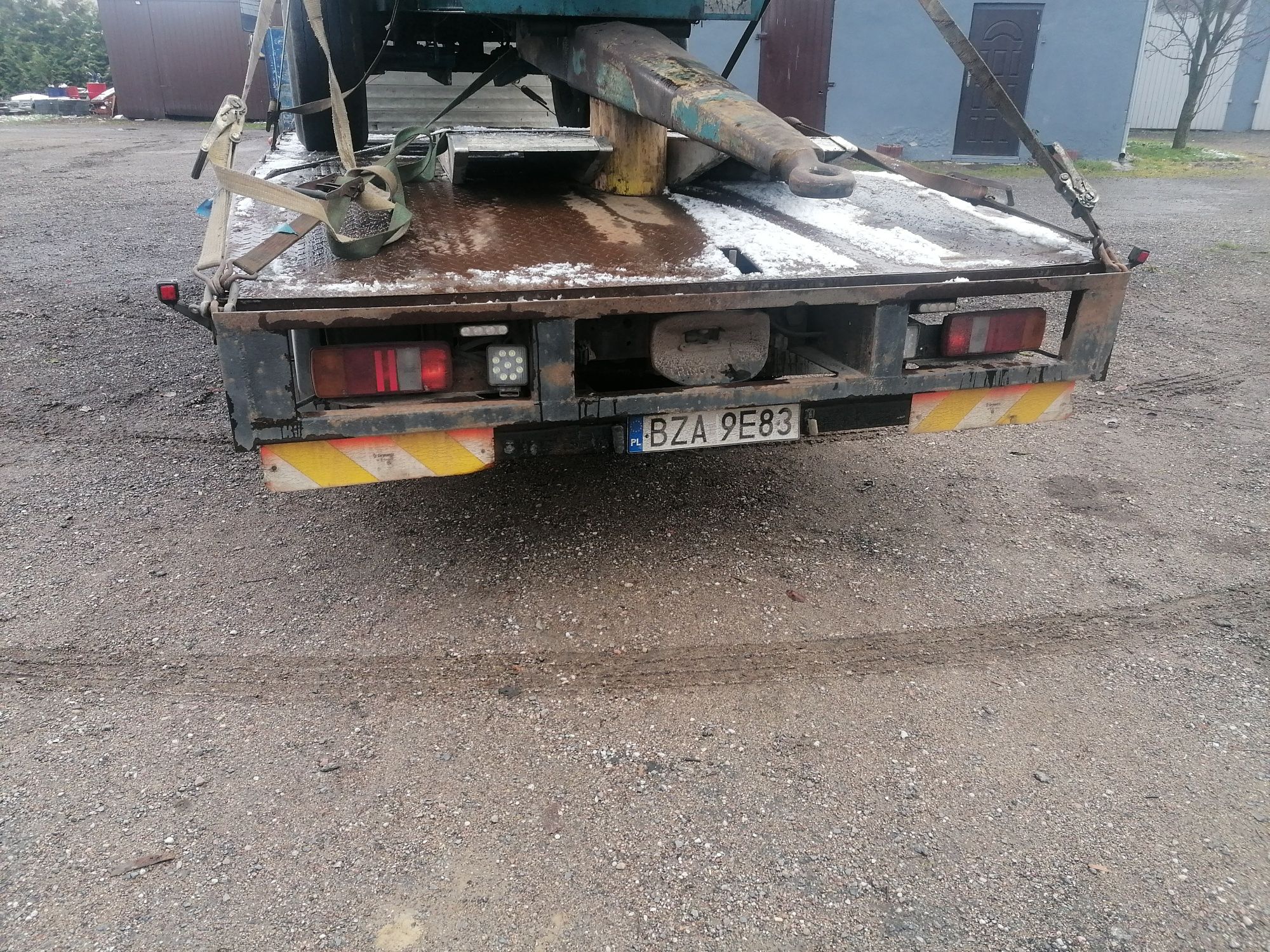 Man  pomoc drogowa laweta