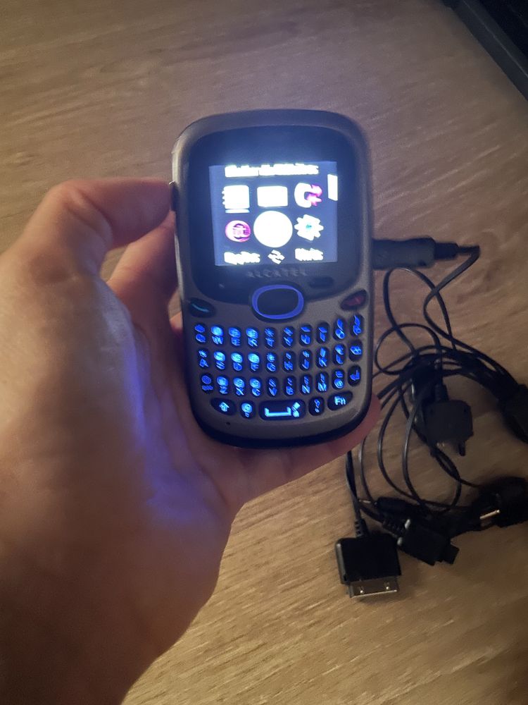 Telemovel alcatel OT-255 tmn/meo