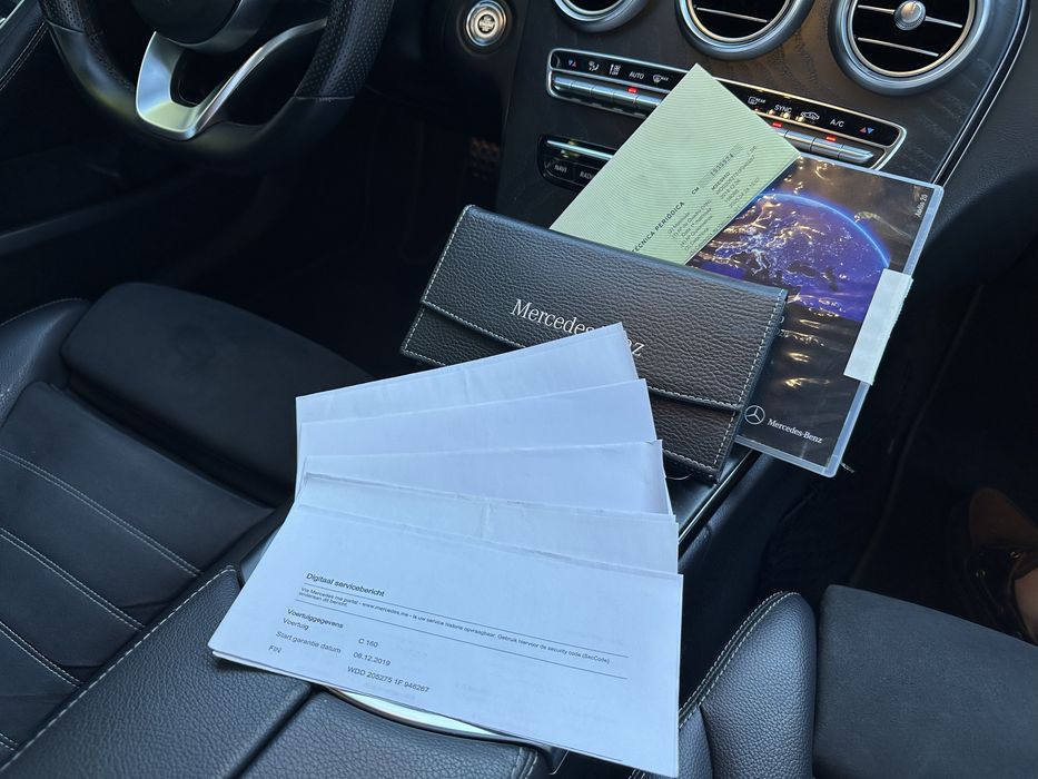 Mercedes-Benz C160 9G-TRONIC AMG-Line