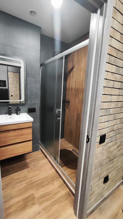 Сдам  посуточно возле автовокзал,ЖД ,центр