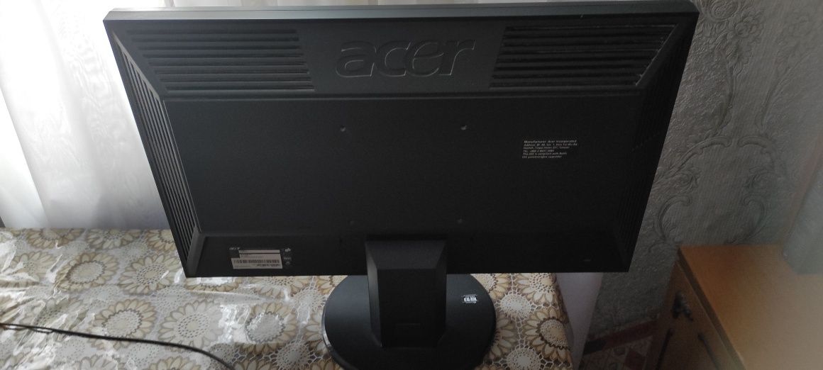 Acer V203H монитор