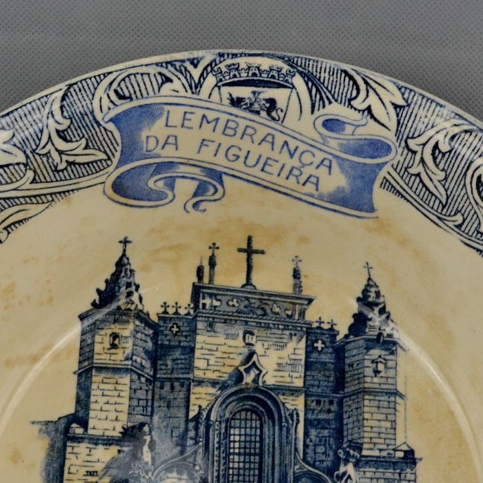 Bacia em Faiança Sacavém – Gilman com Igreja de Sta Cruz Coimbra