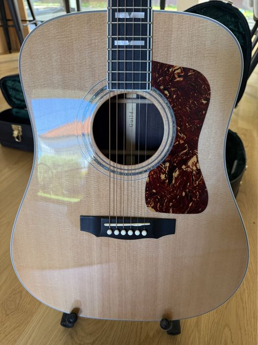 Guitarra Guild D-55 nova, impecavel