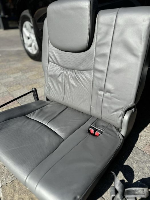 Продаю 3й ряд сидінь Toyota Land Cruiser Prado j120