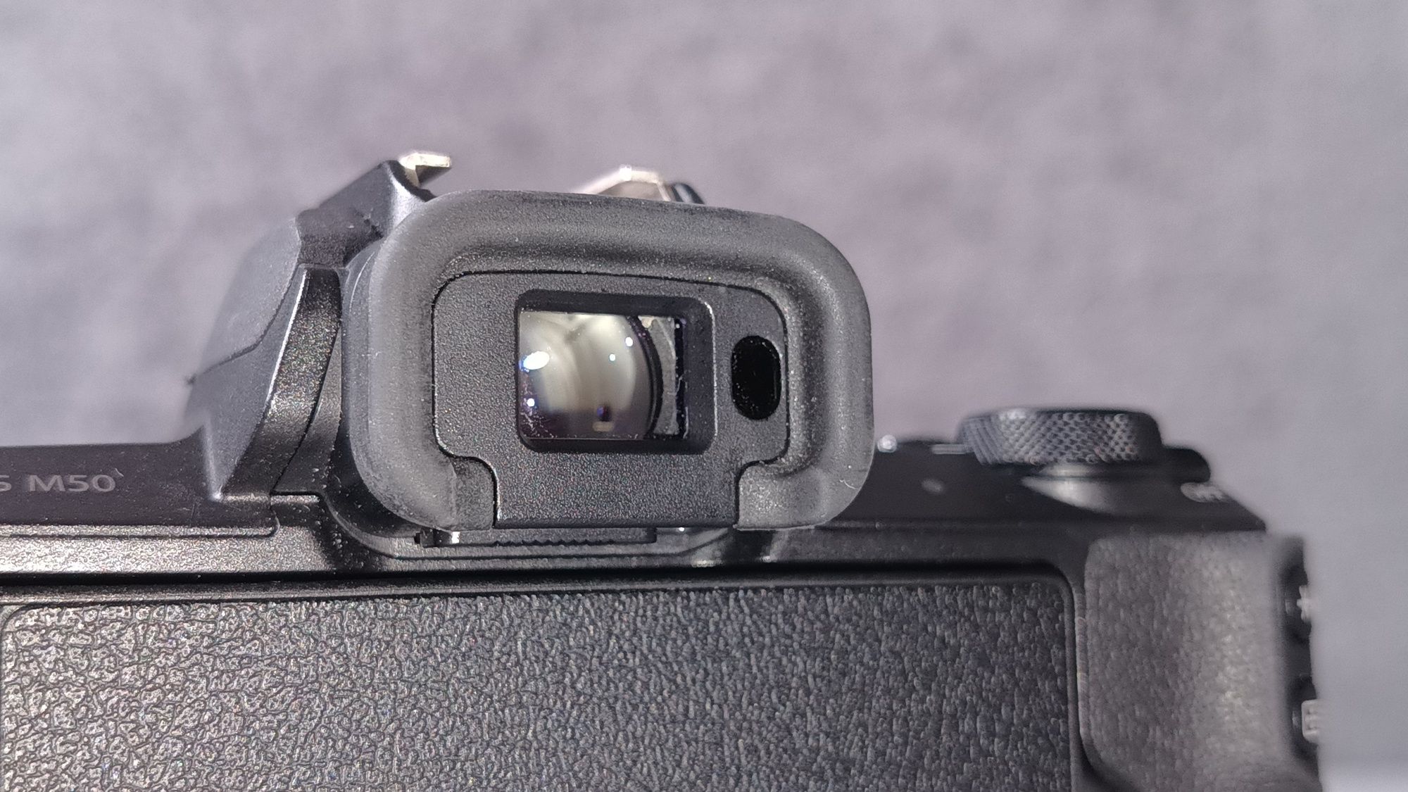 canon m50 + 2 obiektywy + dodatki