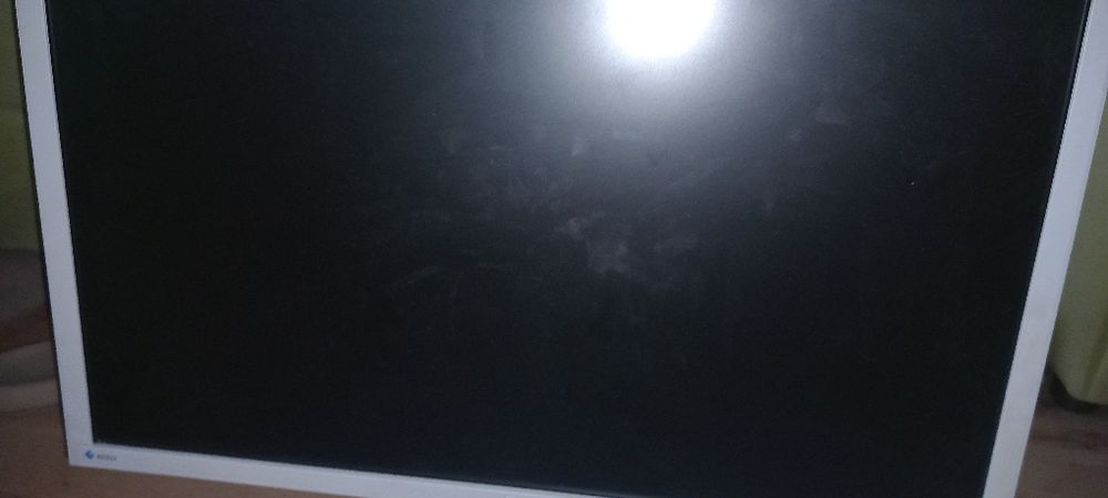 Monitor 23cale eizo