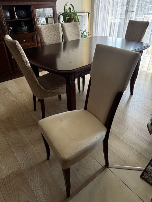 Stół drewniany i 6 stołków