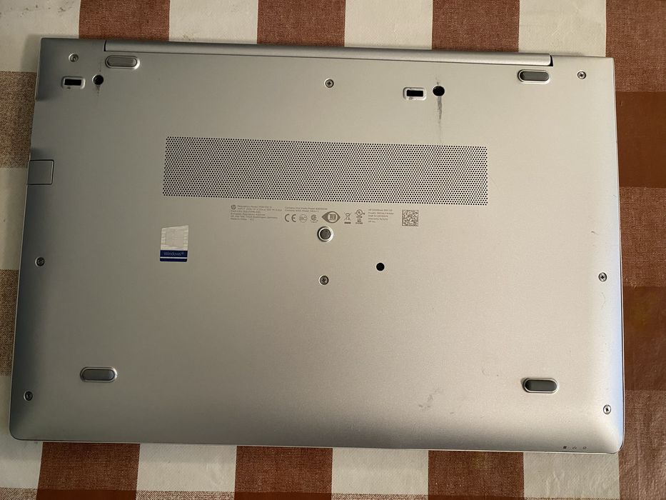 Потужний/Full HD/i5-8250U/RAM 16GB/SSD NVMe 256GB/АКБ 2год