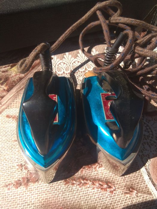 Продам утюги маленькие