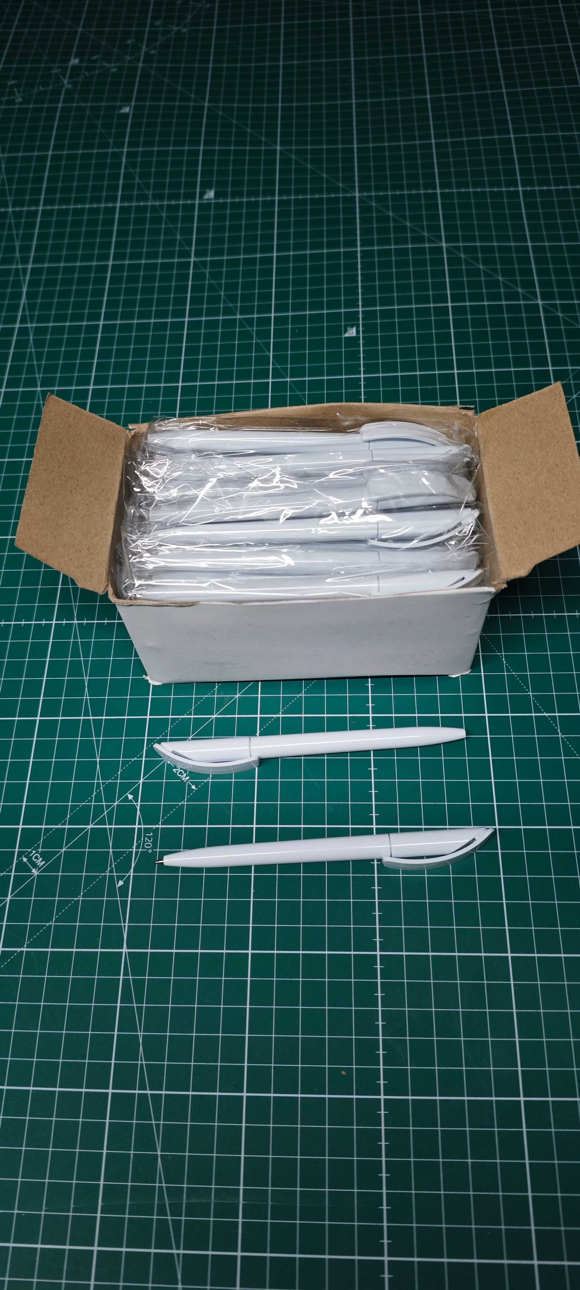 Canetas e lápis para personalizaçao