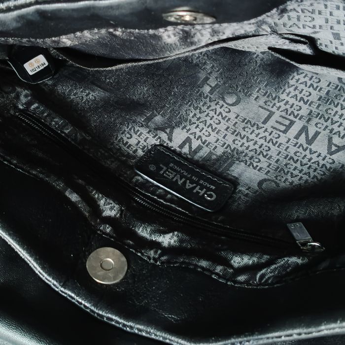 Винтажная стёганая кожаная сумка Chanel Classic Double Flap