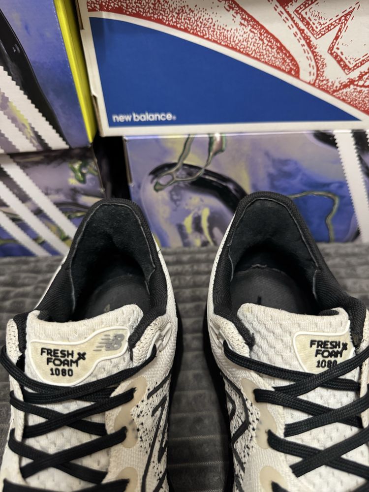 Чоловічі кросівки для бігу New Balance 1080 44(28см) оригінал