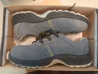 Nowe buty robocze ochronne roz43