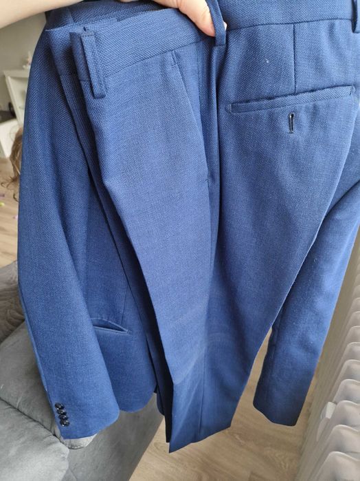 Чоловічий костюм L Розмір