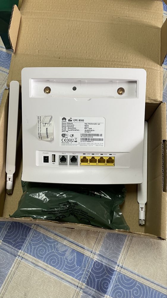 Huawei 4G LTE C/ NOVO - Livre + 2 antenas!!